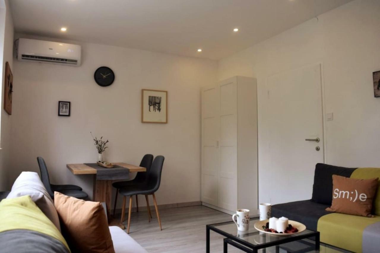 Vila Velebita, Sweet Cozy Appartement :) Загреб Екстериор снимка